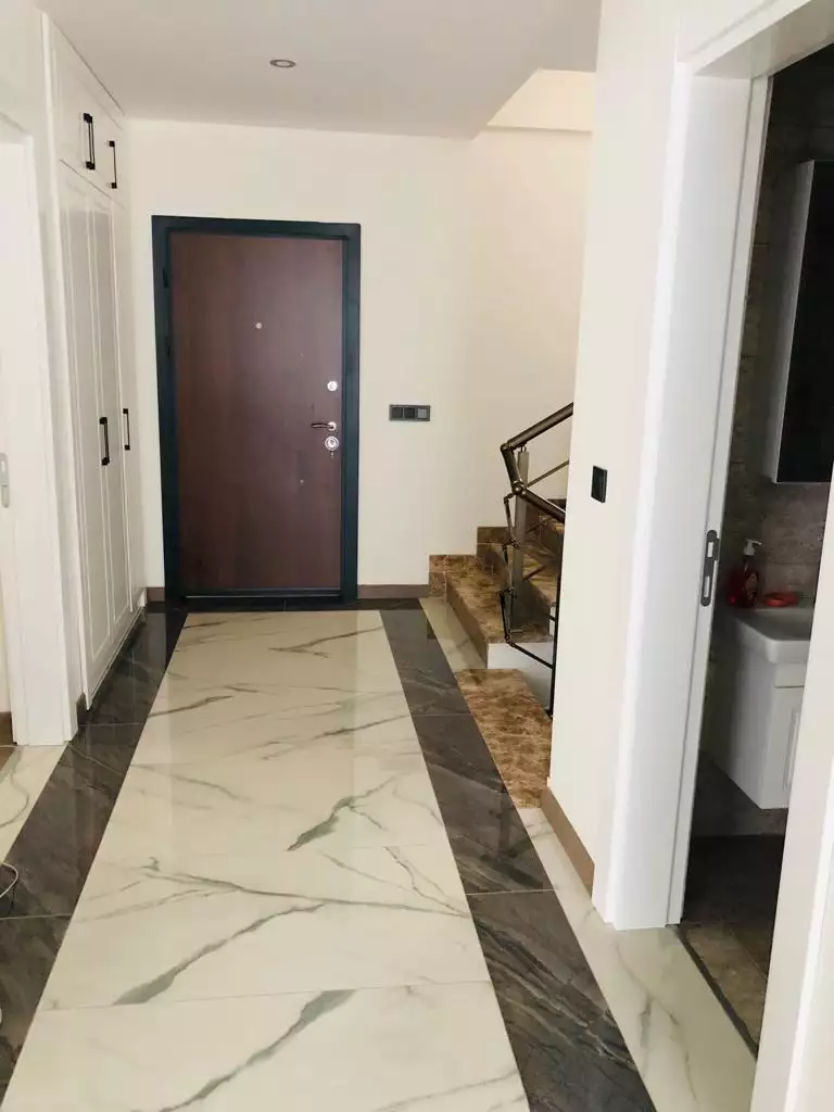 Villa 220m² in Turkey, Kargicak. Priced at 407000€ rent photo-9