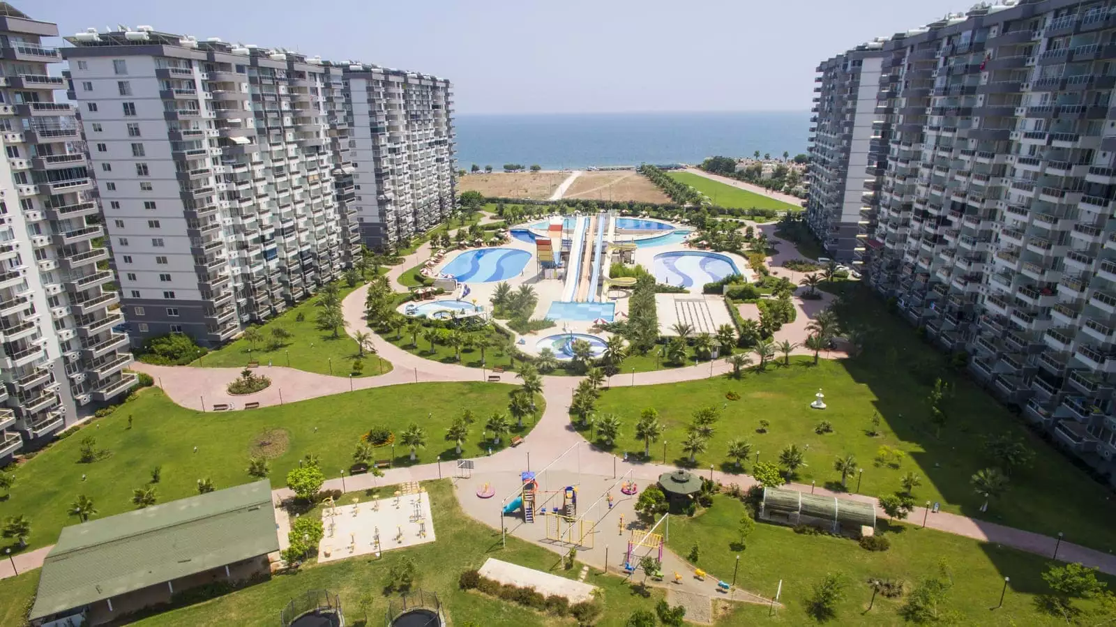 Flat 120m² in Turkey, Mersin. Priced at 145000€ rent photo-3
