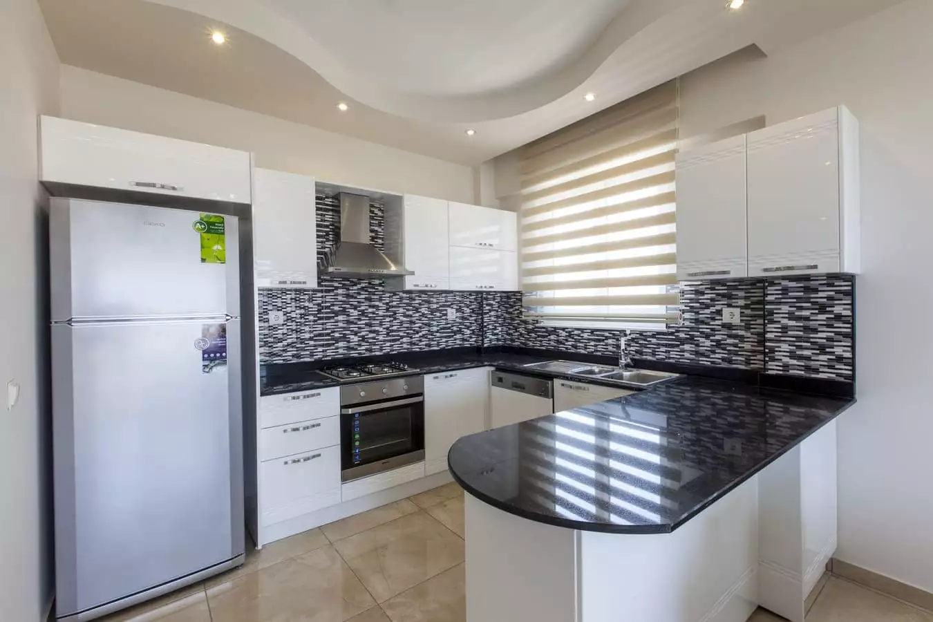 Flat 85m² in Turkey, Mersin. Priced at 118000€ rent photo-7