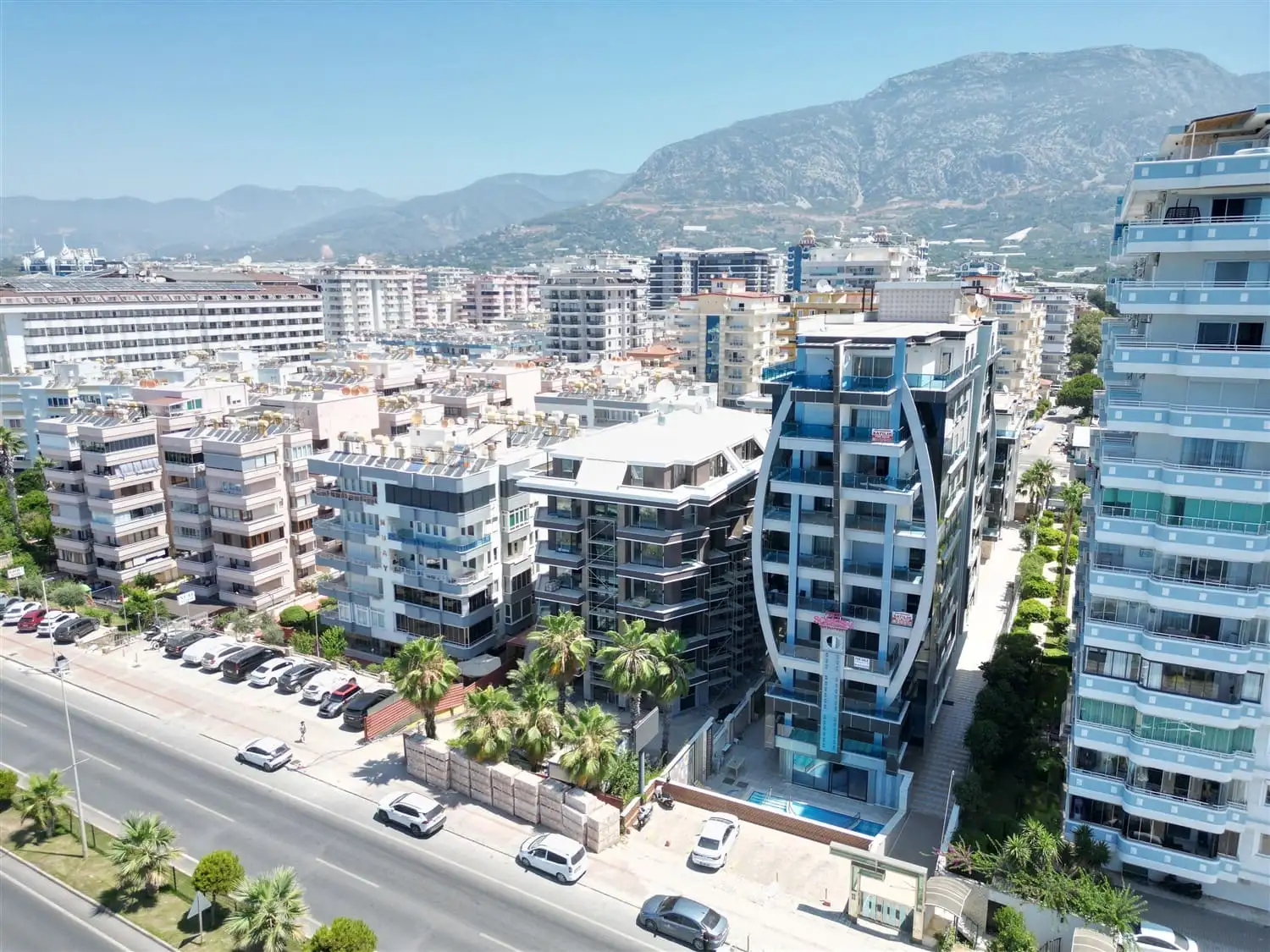 Flat 61m² in Turkey, Mahmutlar. Priced at 265000€ rent photo-2