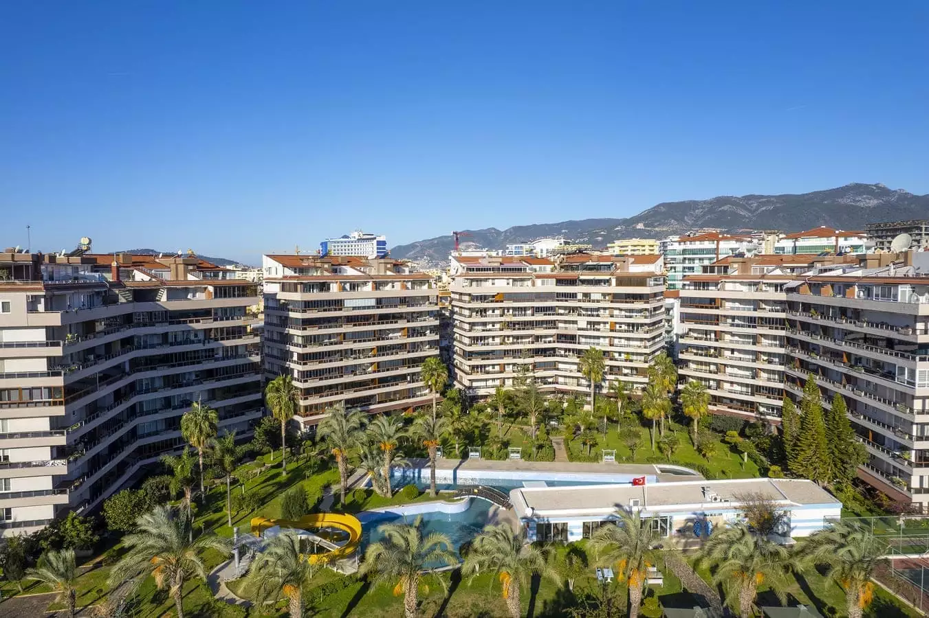 Penthouse 250m² in Turkey, Tosmur. Priced at 499000€ rent photo-2