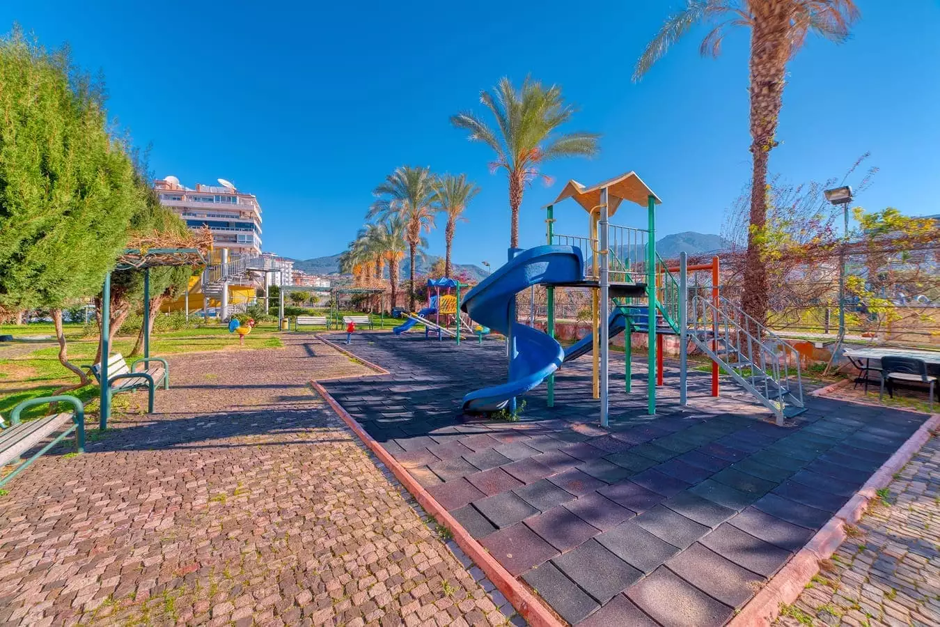 Penthouse 250m² in Turkey, Tosmur. Priced at 499000€ rent photo-7