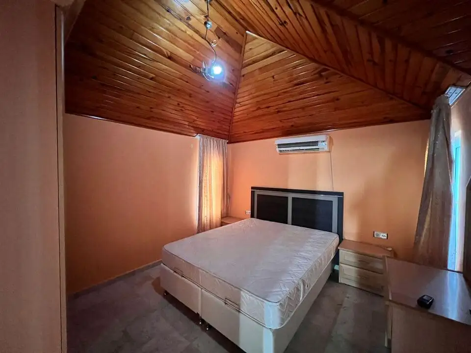 Villa 300m² in Turkey, Demirtas. Priced at 750000€ rent photo-12