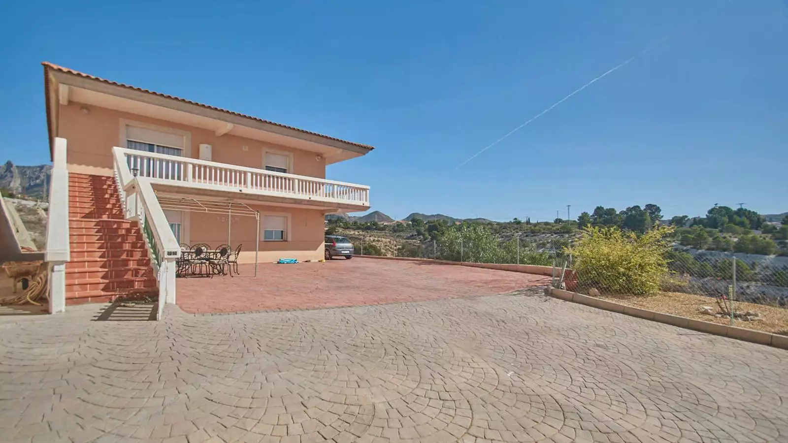 Villa 300m² in Spain, Busot. Priced at 338000€ rent photo-5