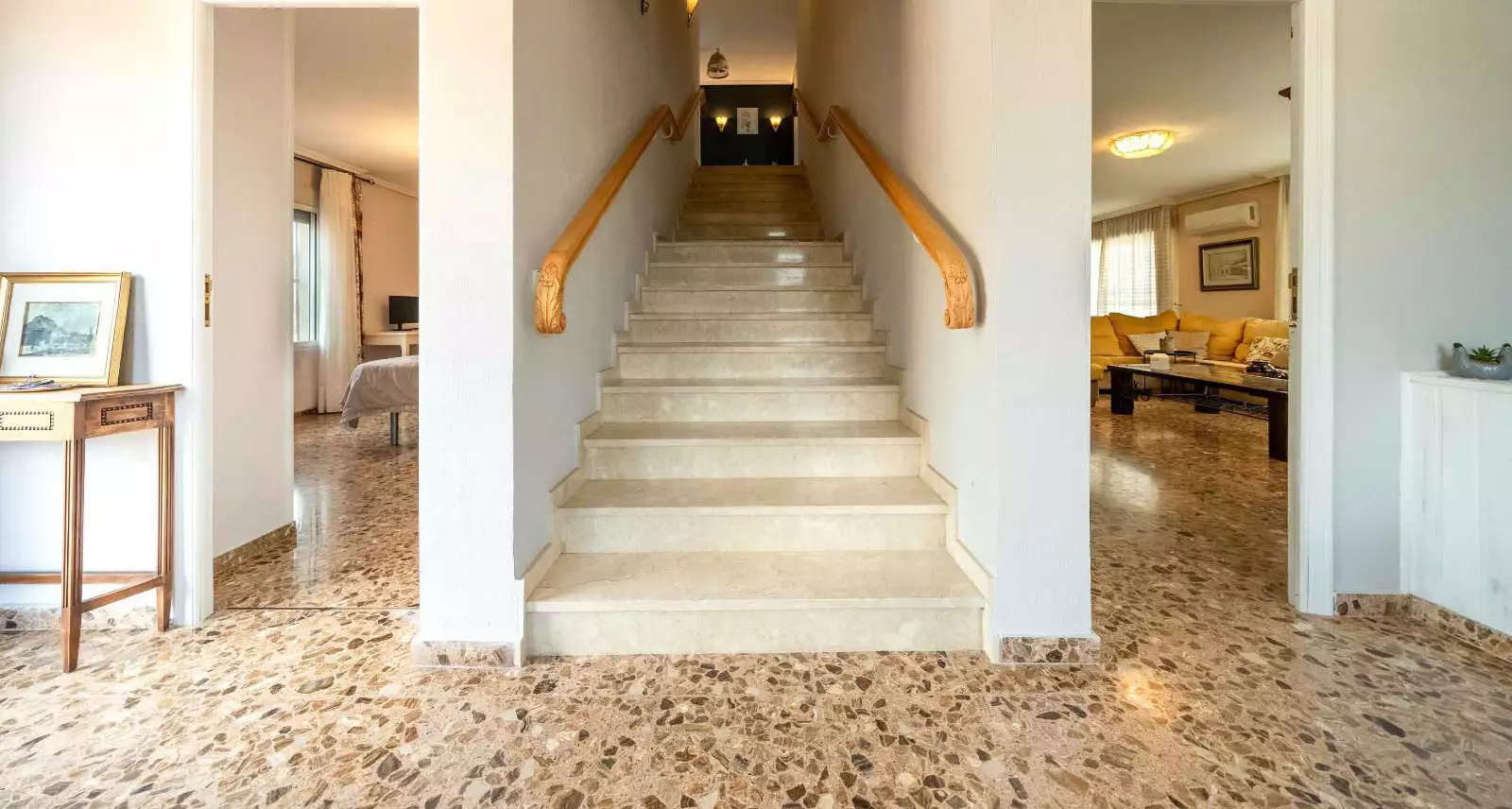 Villa 413m² in Spain, Alicante. Priced at 449000€ rent photo-6