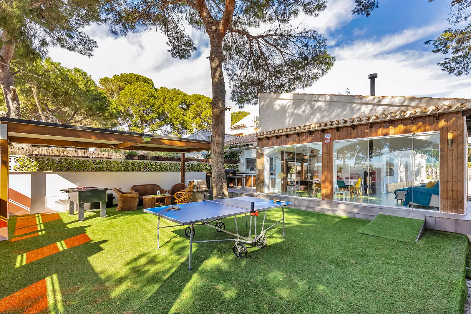 Villa 172m² in Spain, Punta Prima. Priced at 665000€ rent photo-2