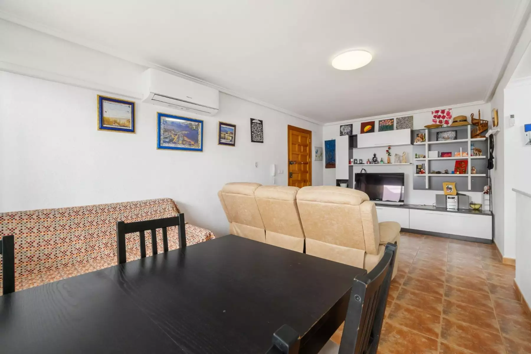 Flat 68m² in Spain, Torrevieja. Priced at 152500€ rent photo-4