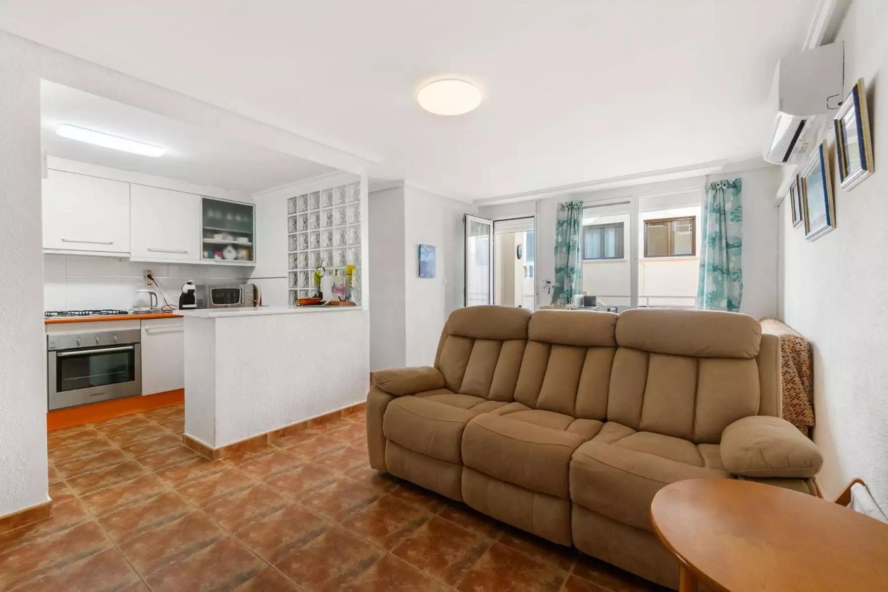 Flat 68m² in Spain, Torrevieja. Priced at 152500€ rent photo-9