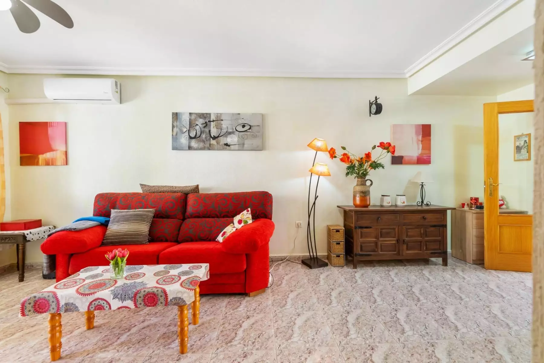 Townhouse 80m² in Spain, Orihuela Costa. Priced at 159900€ rent photo-3
