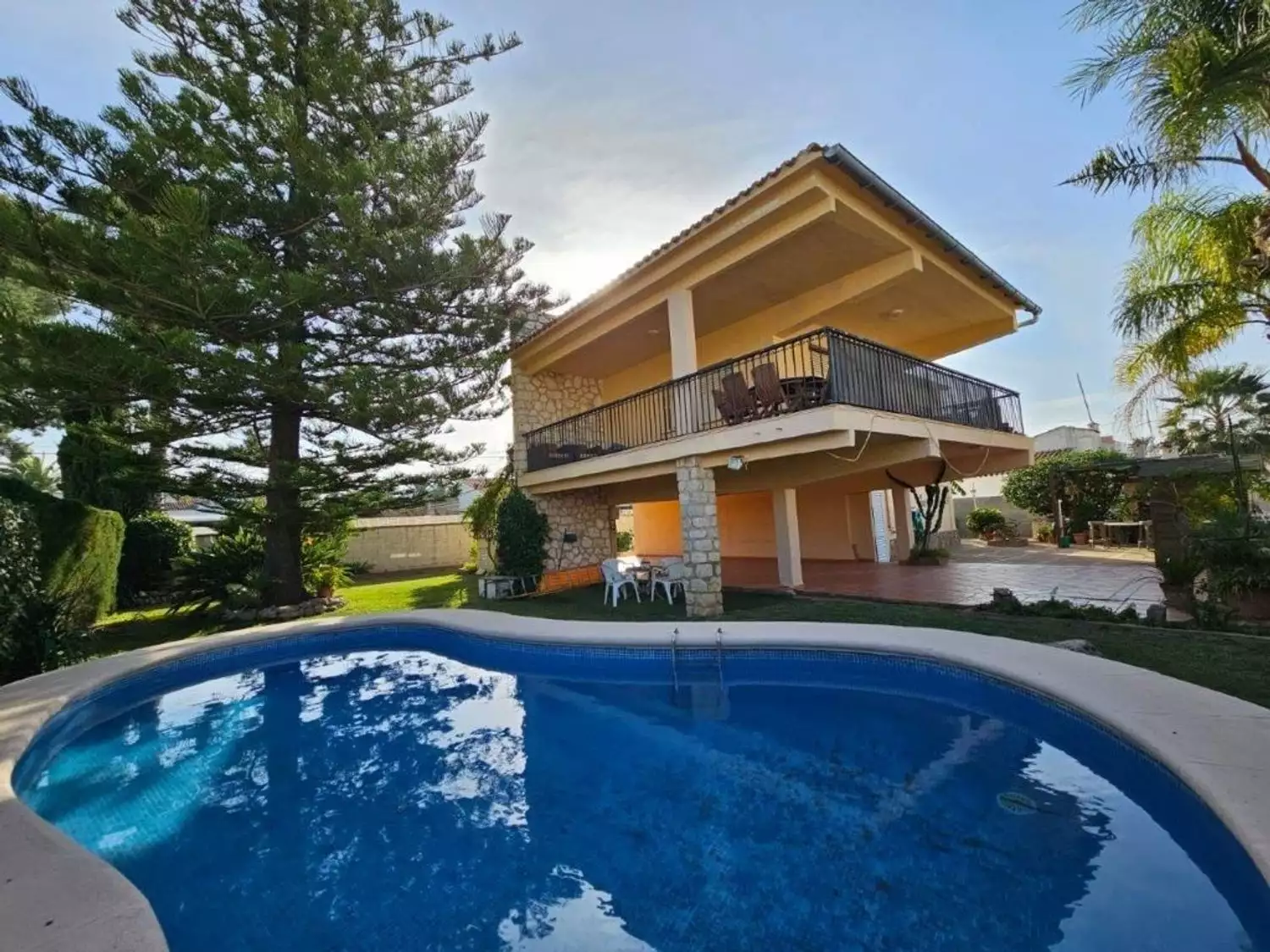Villa 299m² in Spain, Denia. Priced at 430000€ rent photo-1