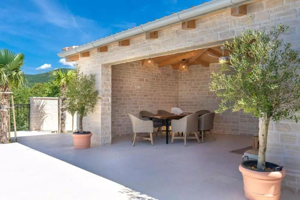 Villa 480m² in Croatia, Crikvenica. Priced at 2980000€ rent photo-25