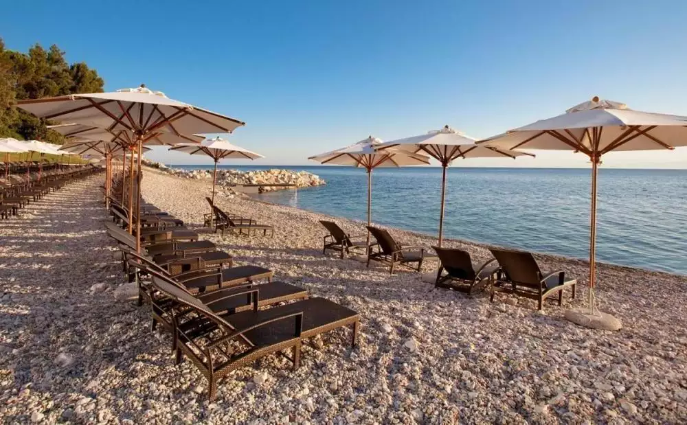 Villa 915m² in Croatia, Umag. Priced at 6500000€ rent photo-6