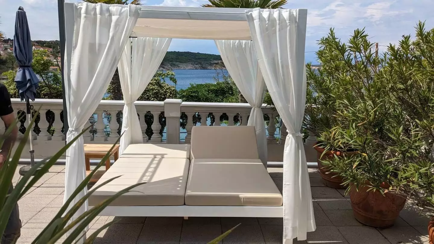 House 390m² in Croatia, Krka. Priced at 2500000€ rent photo-14
