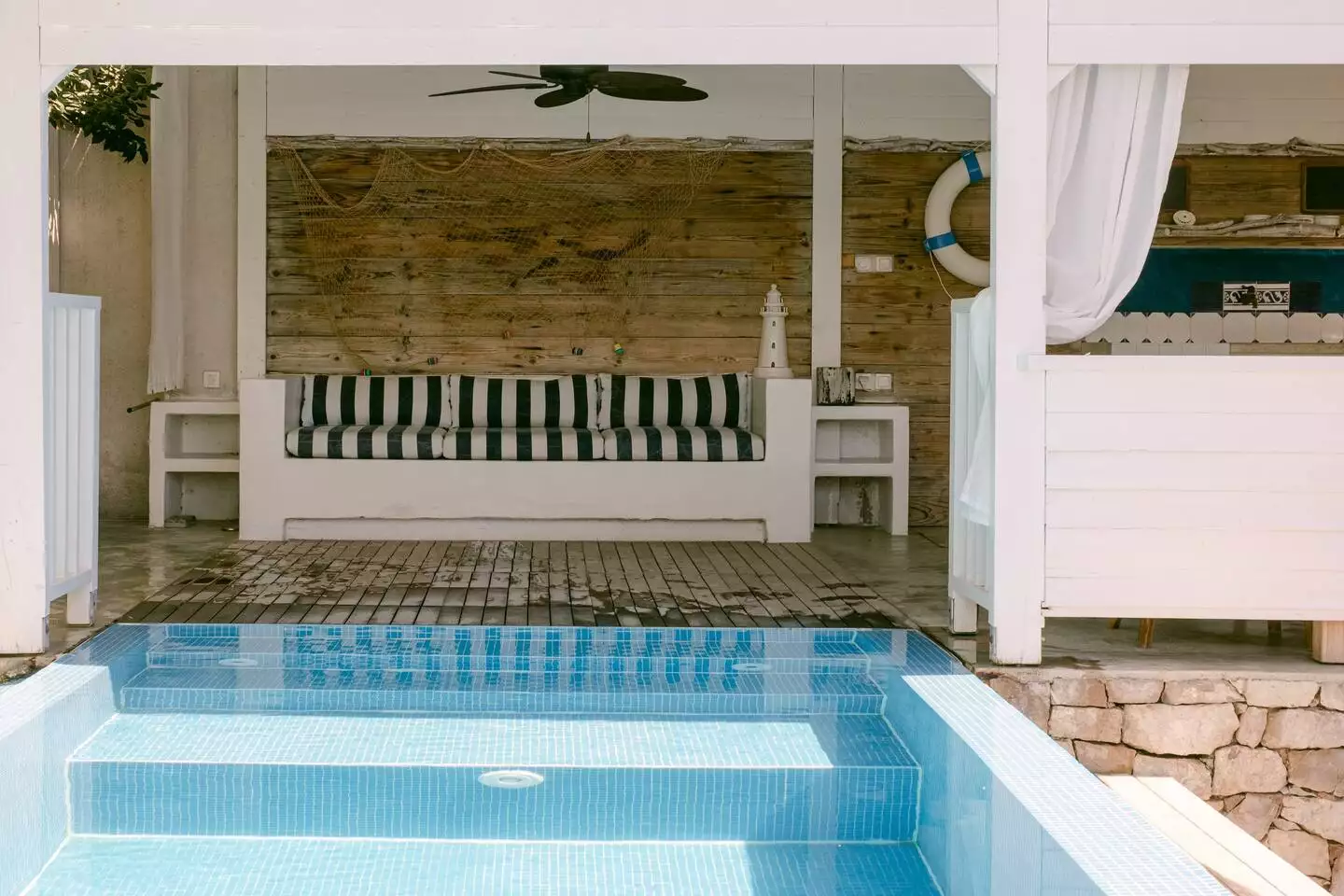 House 390m² in Croatia, Krka. Priced at 2500000€ rent photo-39