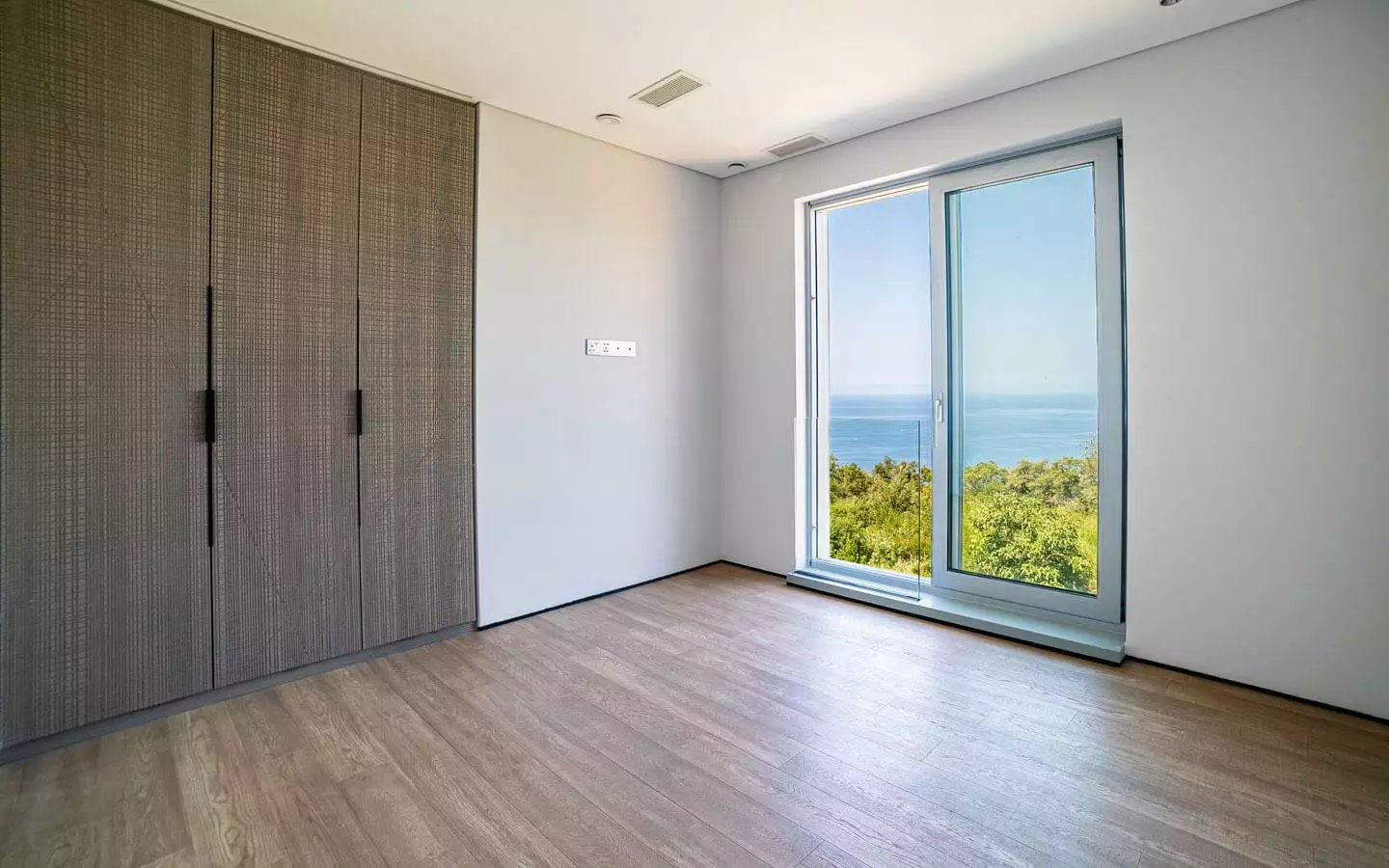 Villa 227m² in Montenegro, Tudorovici. Priced at 850000€ rent photo-29