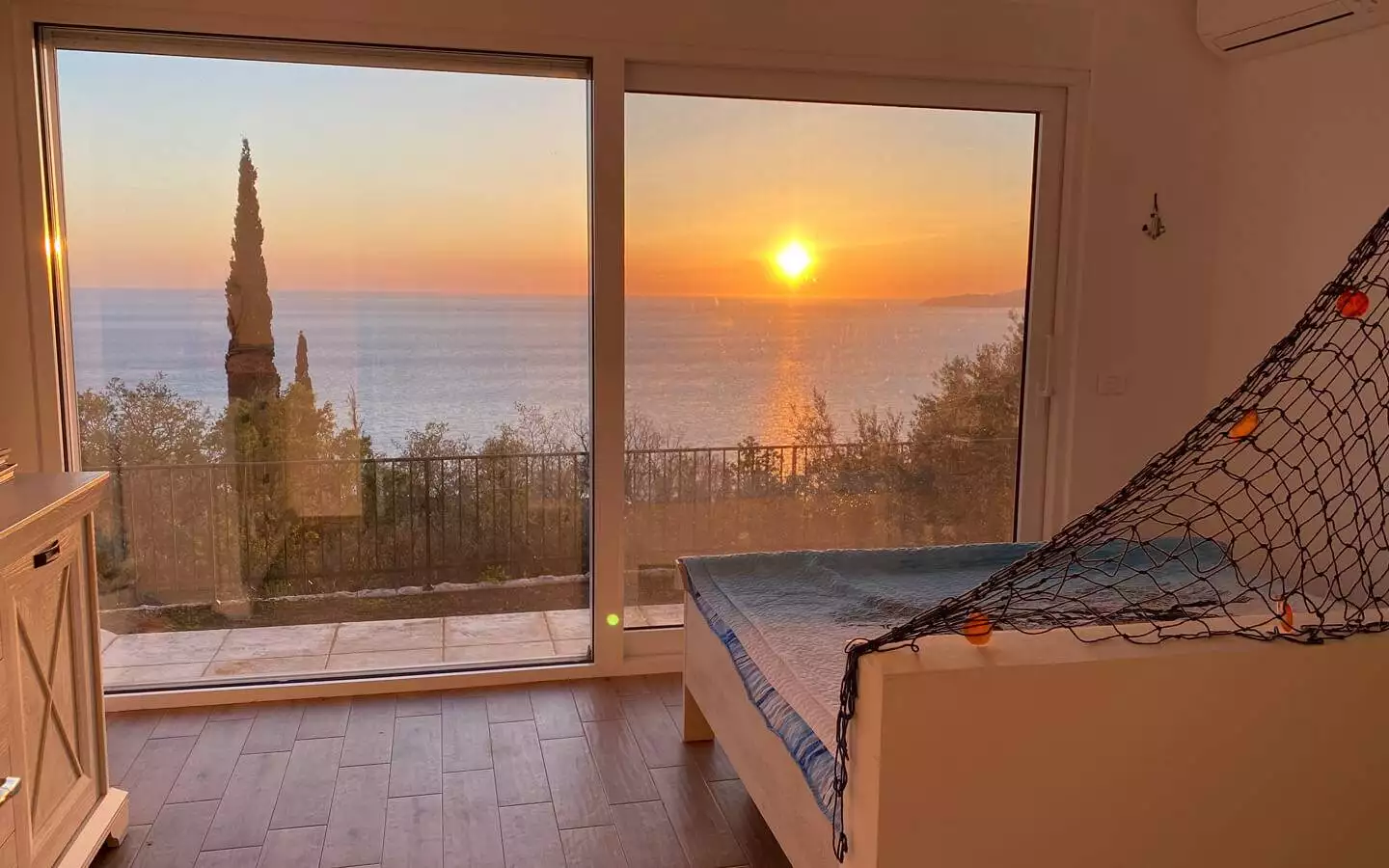 Villa 270m² in Montenegro, Rezevici. Priced at 3000000$ rent photo-30
