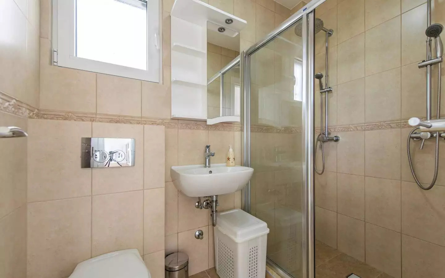 Villa 270m² in Montenegro, Rezevici. Priced at 3000000$ rent photo-39