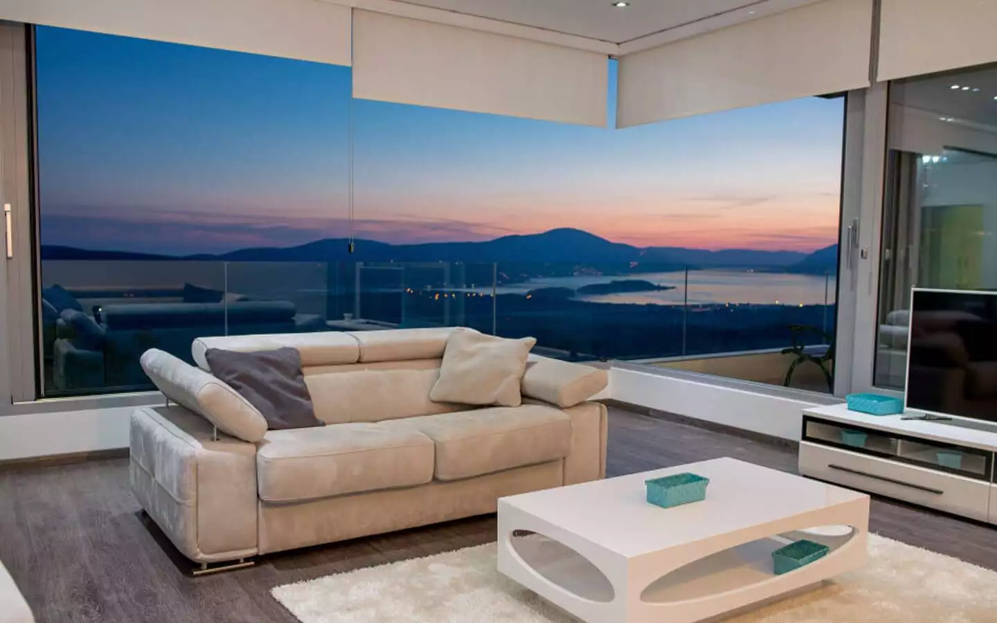Villa 250m² in Montenegro, Kotor. Priced at 895000$ rent photo-17