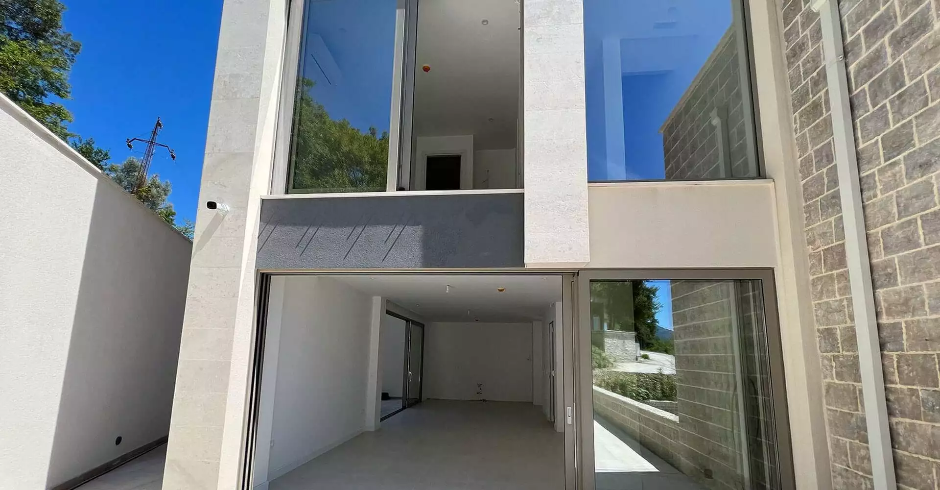 Townhouse 241m² in Montenegro, Tivat. Priced at 610000€ rent photo-15