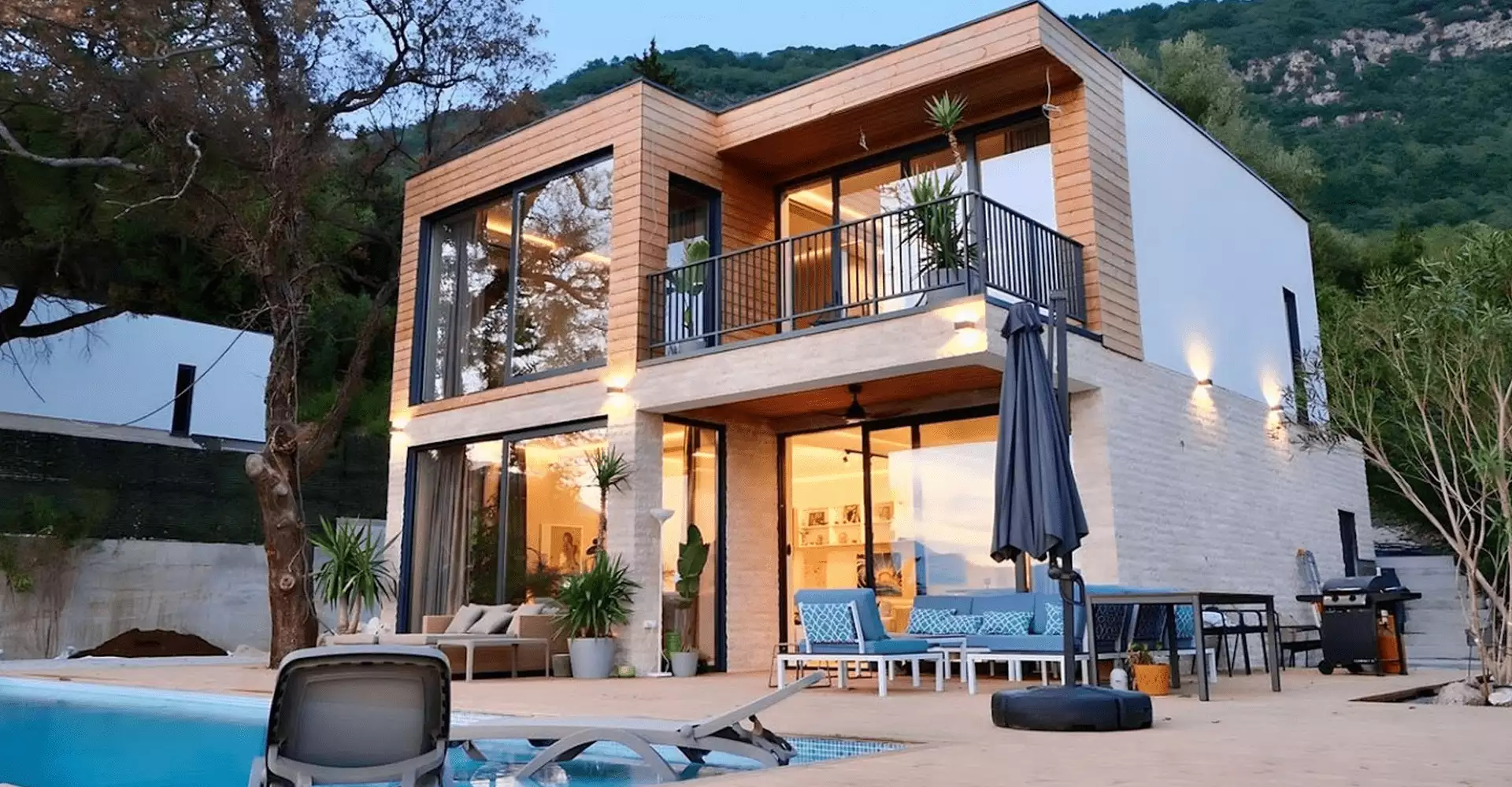 Villa 1m² in Montenegro, Kotor. Priced at 554400$ rent photo-1