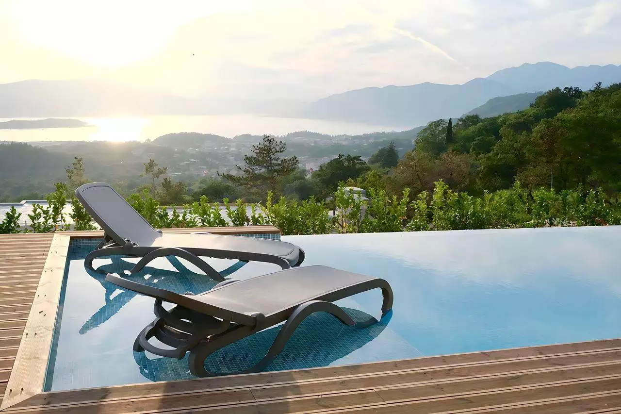 Villa 1m² in Montenegro, Kotor. Priced at 554400$ rent photo-4