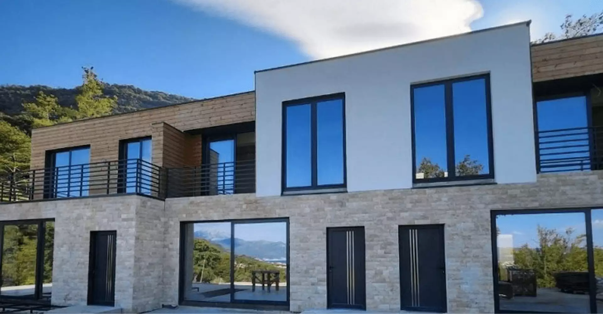 Townhouse 126m² in Montenegro, Kotor. Priced at 323400$ rent photo-1