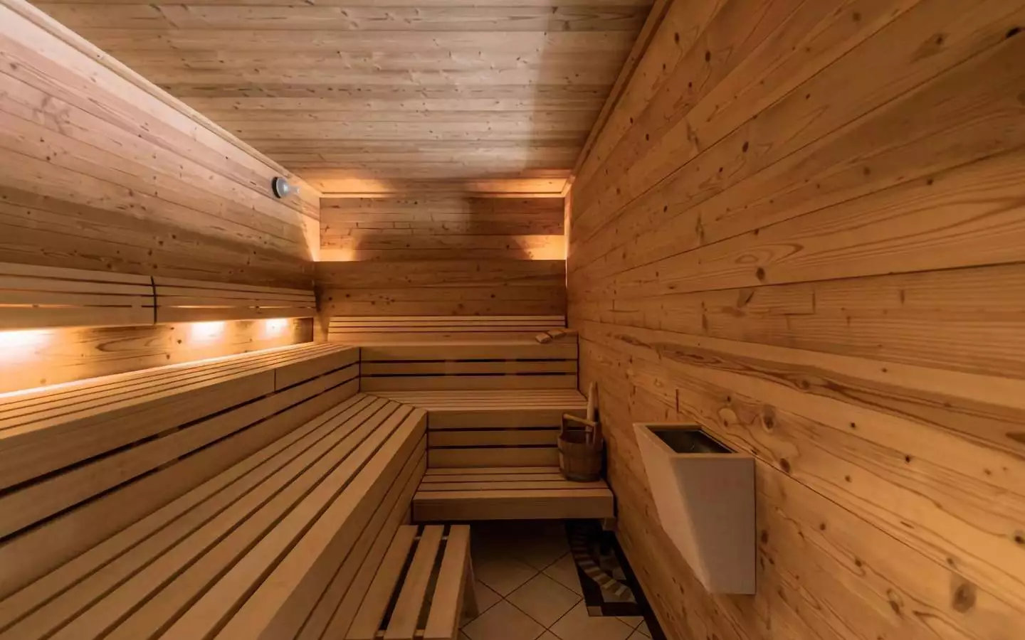 Flat 40m² in Montenegro, Kolasin. Priced at 88000€ rent photo-7