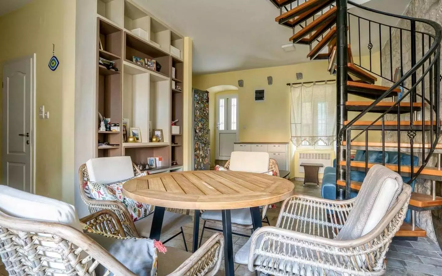 Villa 112m² in Montenegro, Prcanj. Priced at 1500000$ rent photo-17