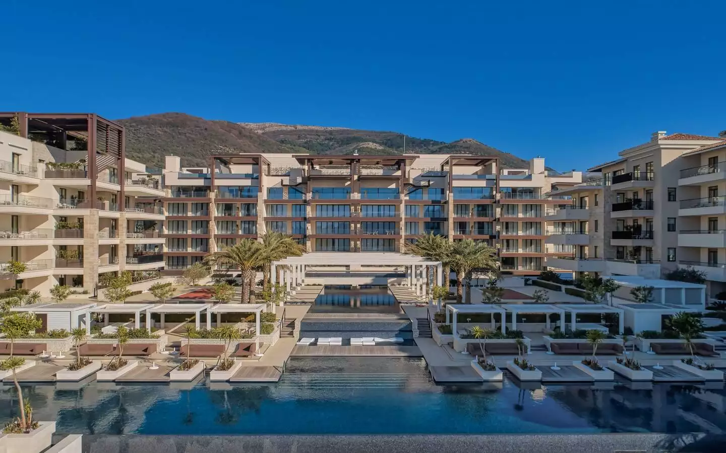 Penthouse 43795m² in Montenegro, Tivat. Priced at 4169980$ rent photo-3