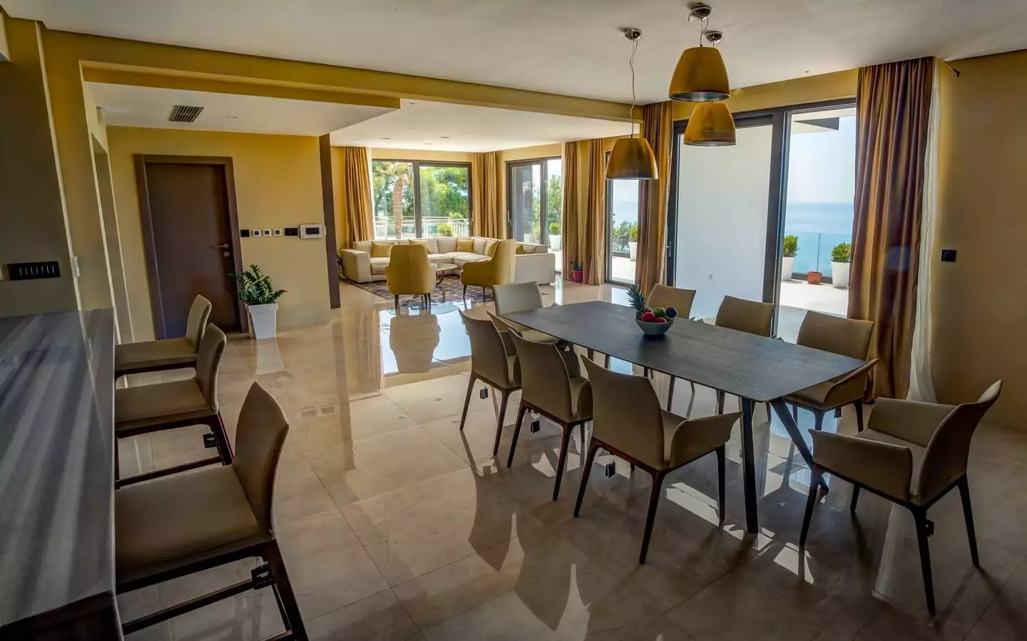 Villa 1133m² in Montenegro, Vidikovac. Priced at 3000000$ rent photo-15
