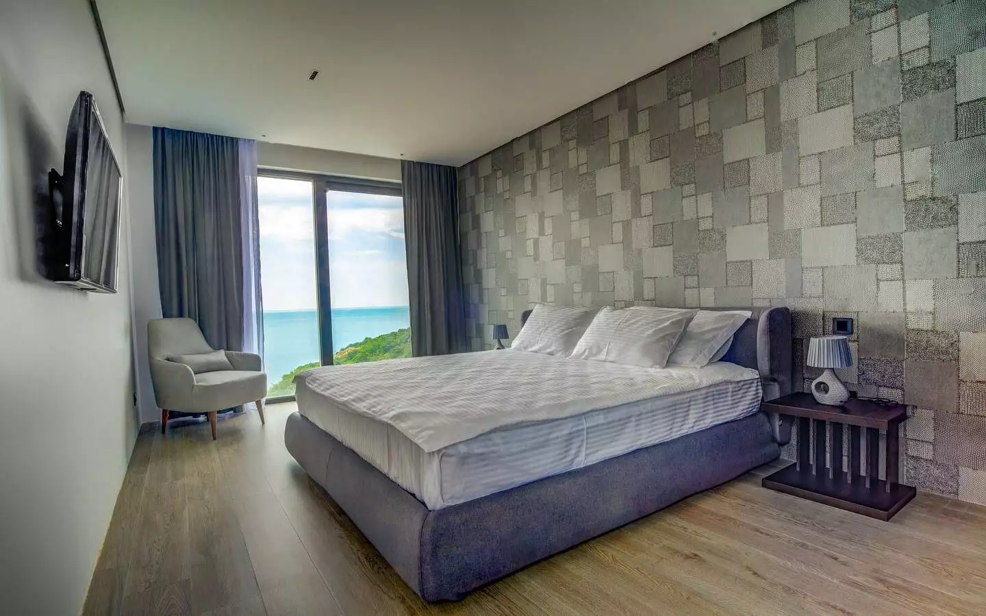 Villa 1133m² in Montenegro, Vidikovac. Priced at 3000000$ rent photo-23