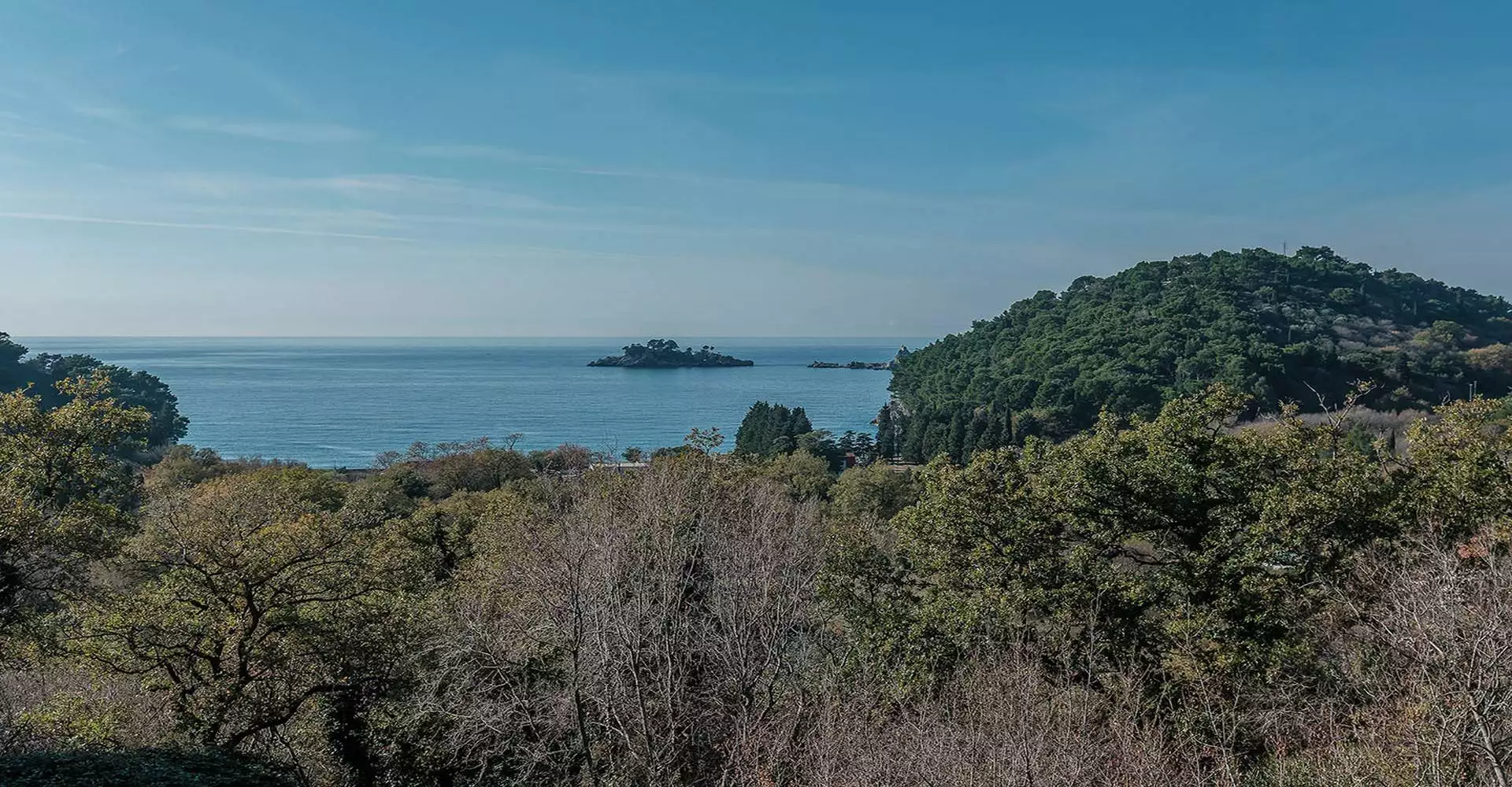 Hotels 700m² in Montenegro, Petrovac. Priced at 745000$ rent photo-1