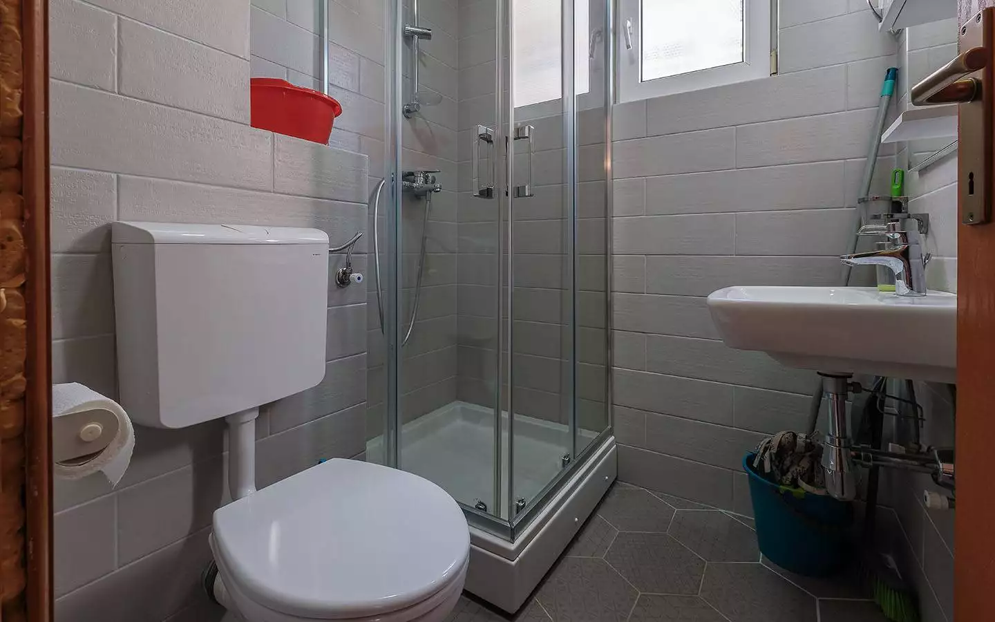 Hotels 700m² in Montenegro, Petrovac. Priced at 745000$ rent photo-18