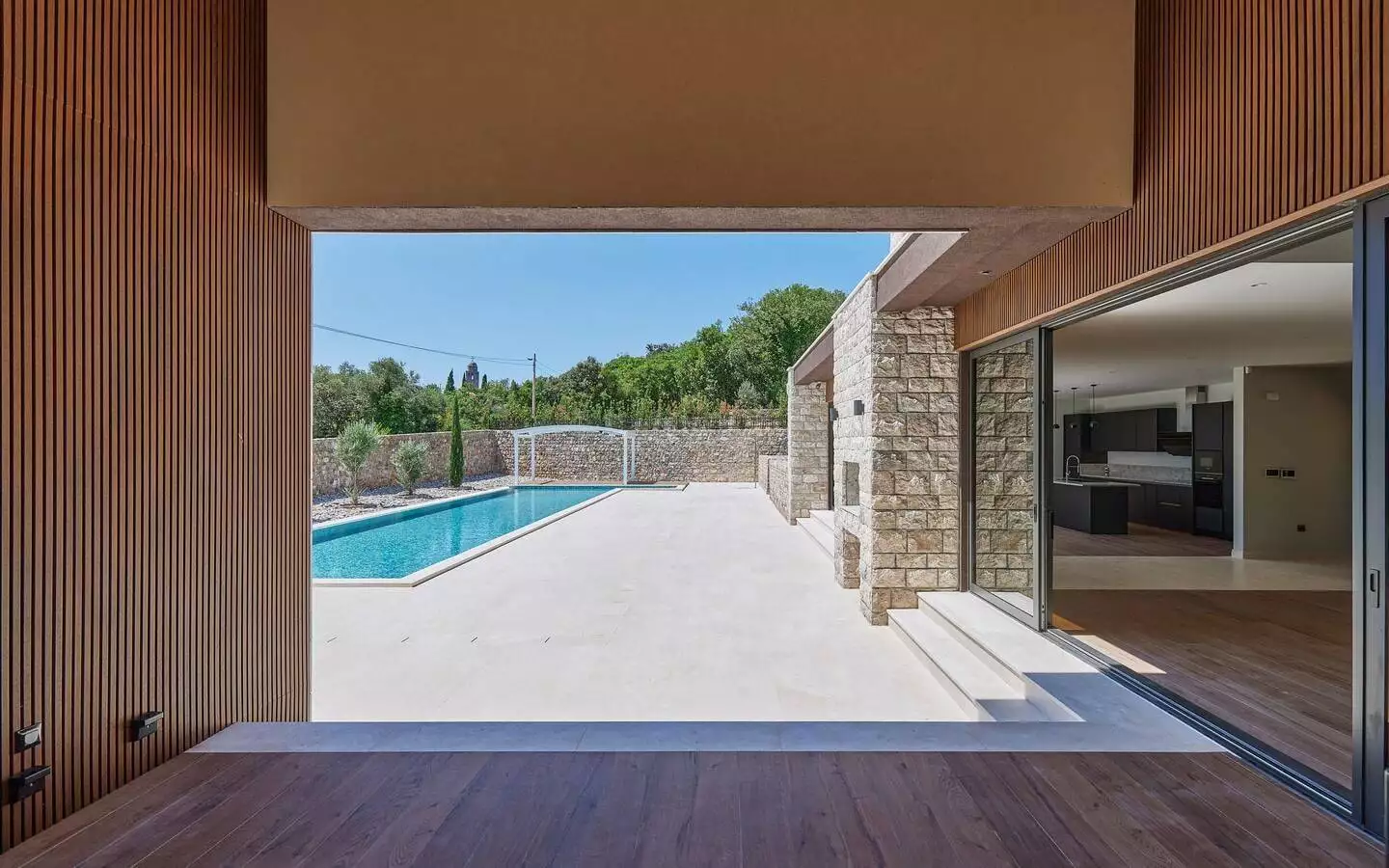 Villa 558m² in Montenegro, Tivat. Priced at 3000000$ rent photo-13