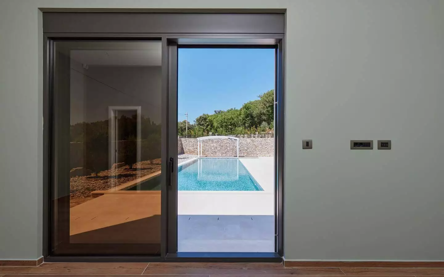 Villa 558m² in Montenegro, Tivat. Priced at 3000000$ rent photo-19