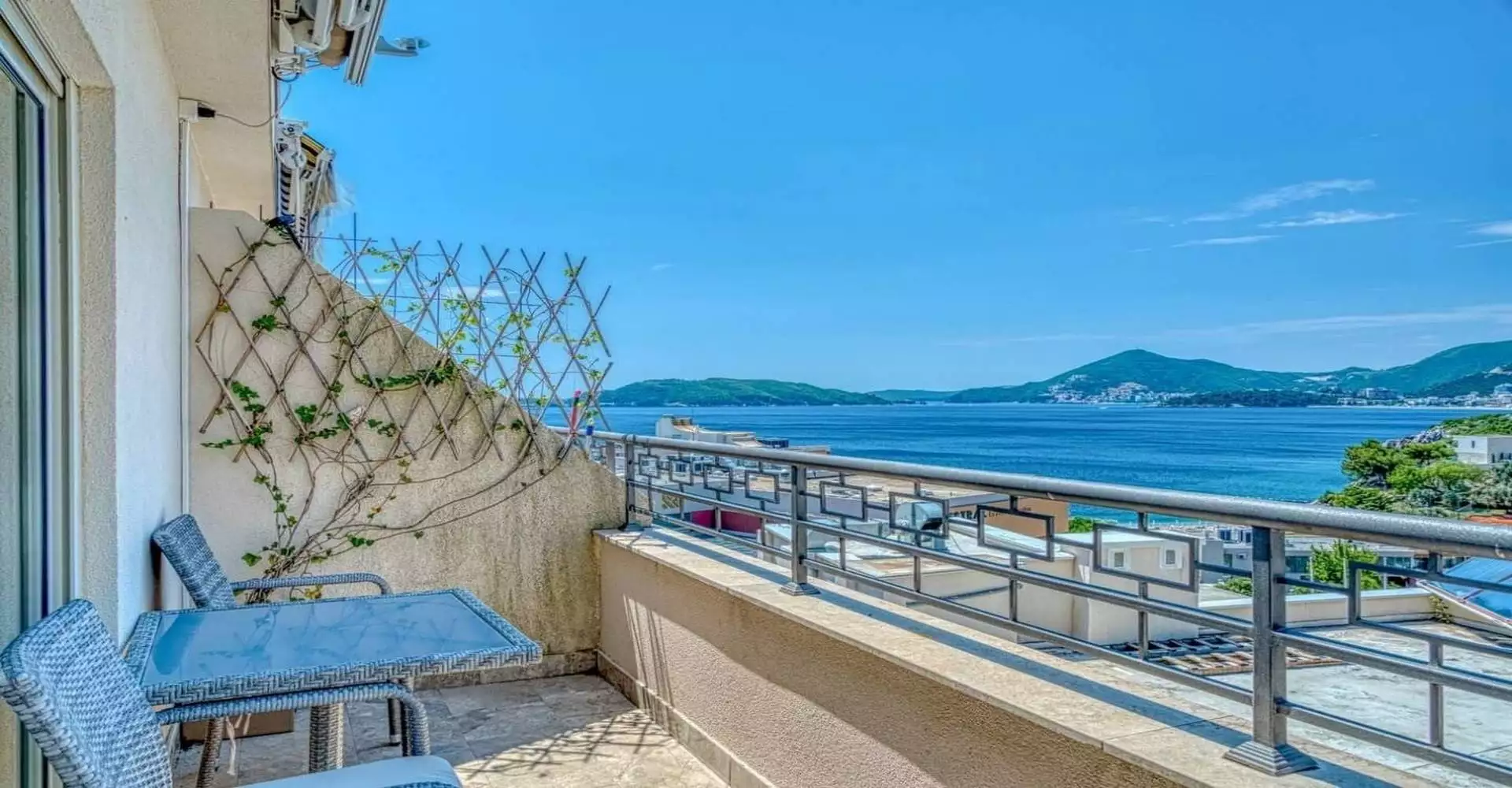 Flat 112m² in Montenegro, Przno. Priced at 530000$ rent photo-1