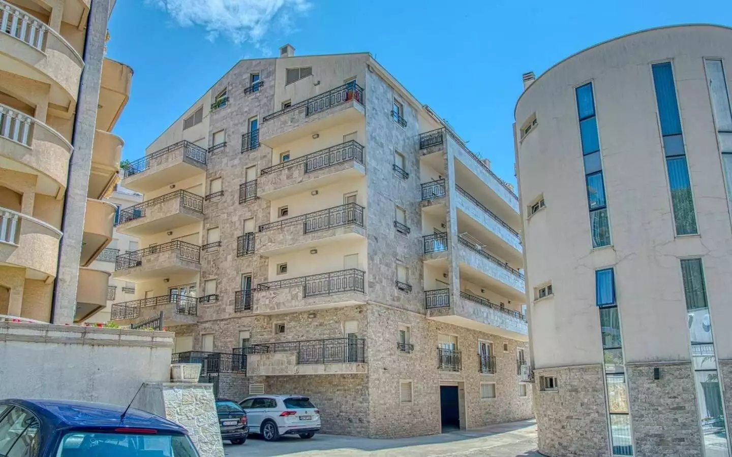 Flat 112m² in Montenegro, Przno. Priced at 530000$ rent photo-3
