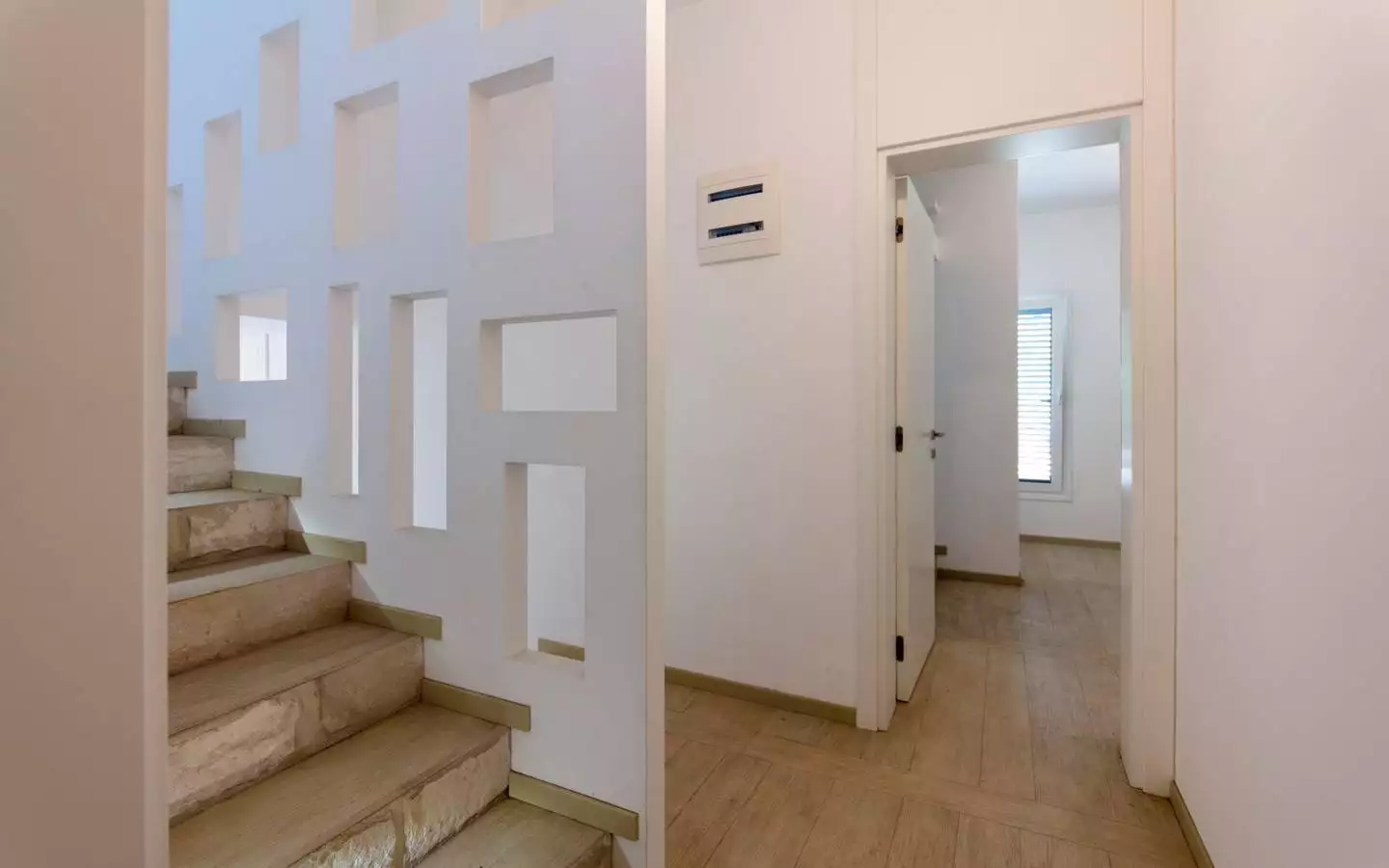 Villa 286m² in Montenegro, Morinj. Priced at 1200000$ rent photo-11