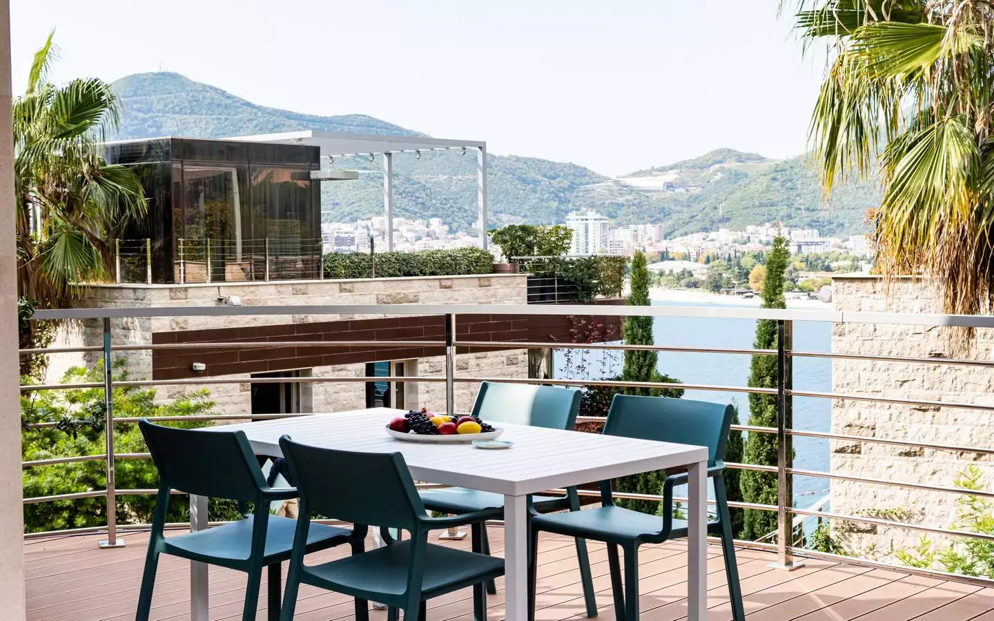 Flat 147m² in Montenegro, Budva. Priced at 950000$ rent photo-2