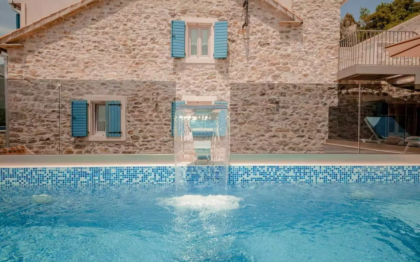 Villa 125m² in Montenegro, Tivat. Priced at 1200000$ rent photo-3