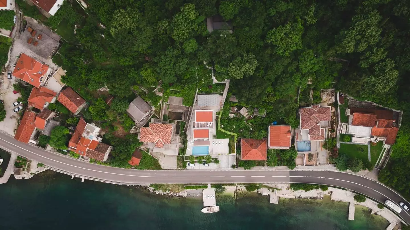 Villa 450m² in Montenegro, Strp. Priced at 3500000$ rent photo-6
