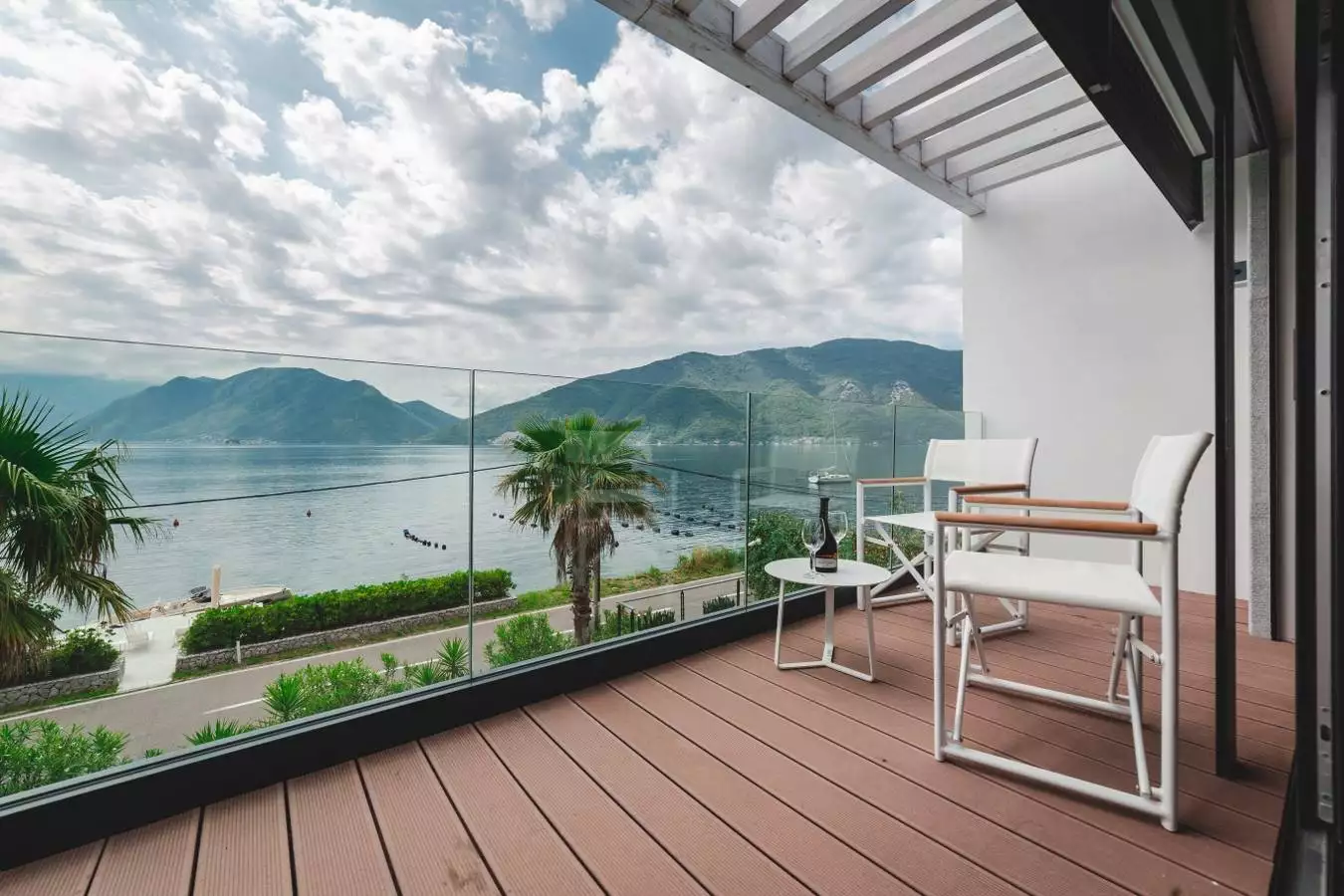 Villa 450m² in Montenegro, Strp. Priced at 3500000$ rent photo-14