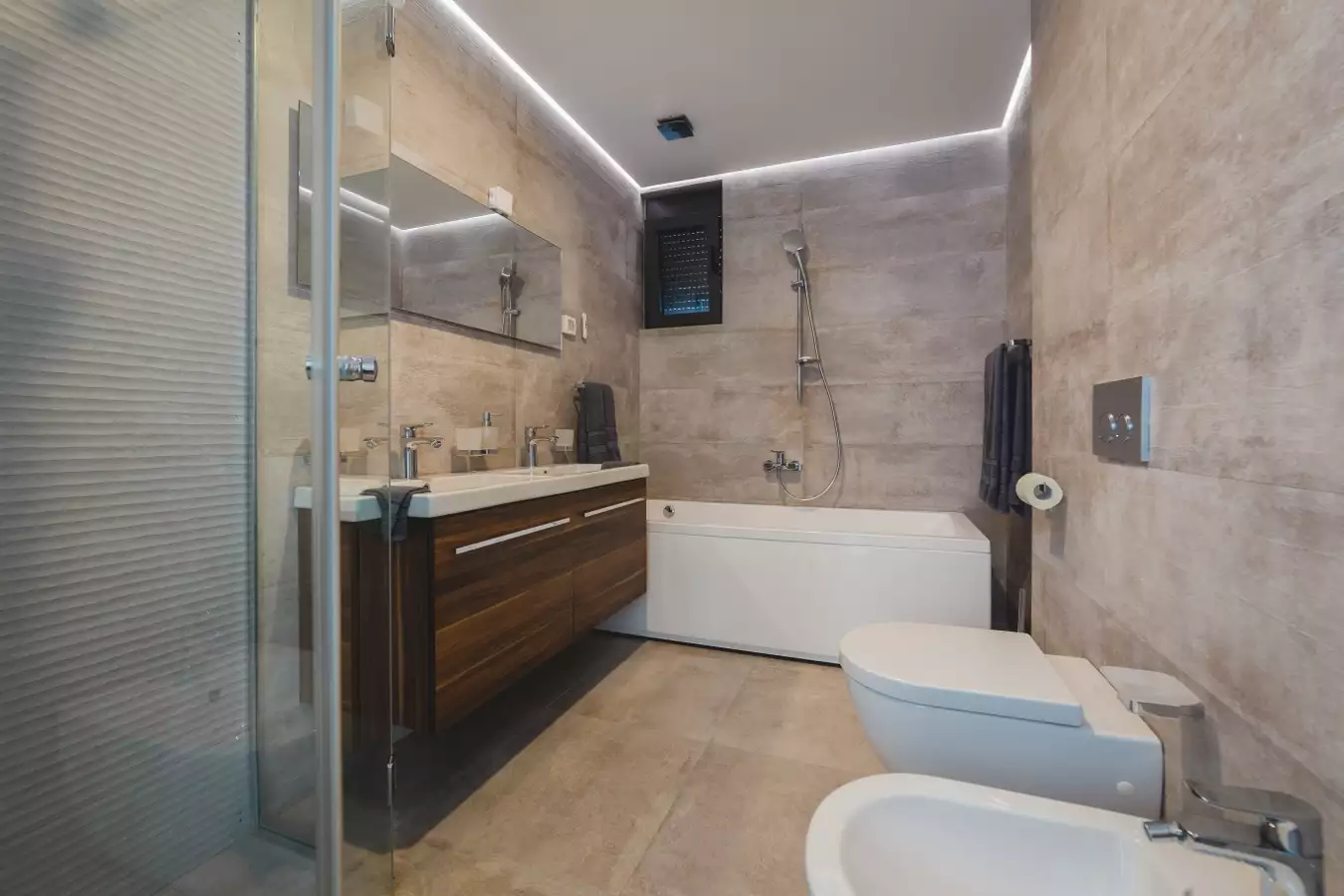 Villa 450m² in Montenegro, Strp. Priced at 3500000$ rent photo-28