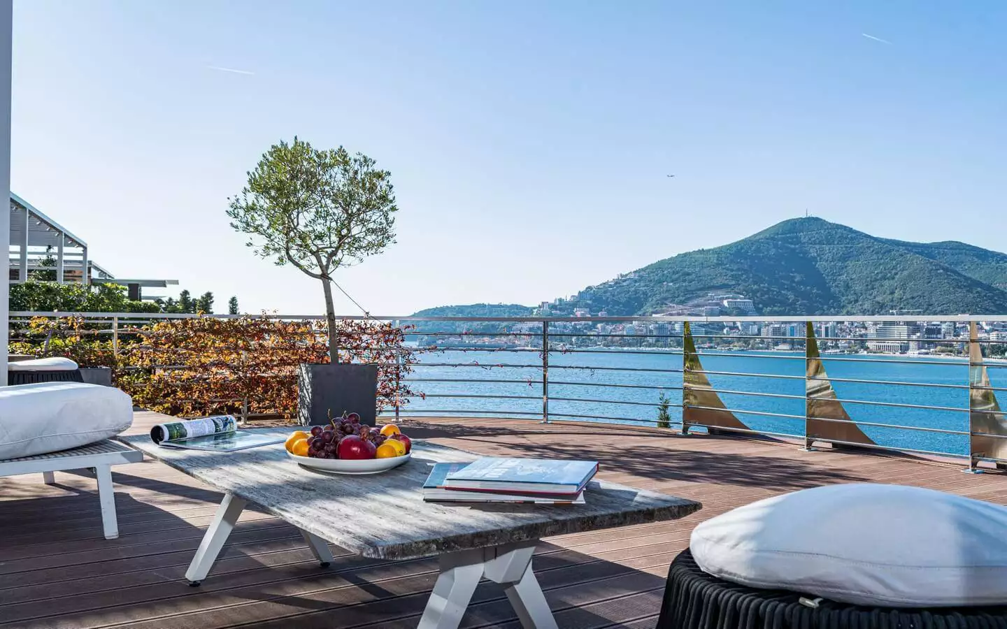 Penthouse 255m² in Montenegro, Budva. Priced at 2500000$ rent photo-13