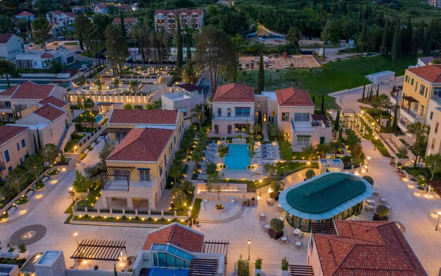Flat 162m² in Montenegro, Kumbor. Priced at 1105000€ rent photo-6
