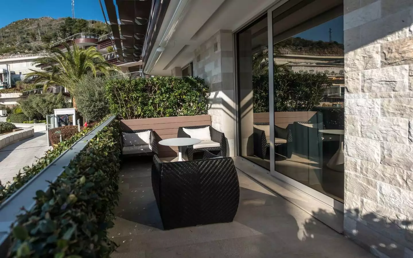 Flat 95m² in Montenegro, Budva. Priced at 995000$ rent photo-2