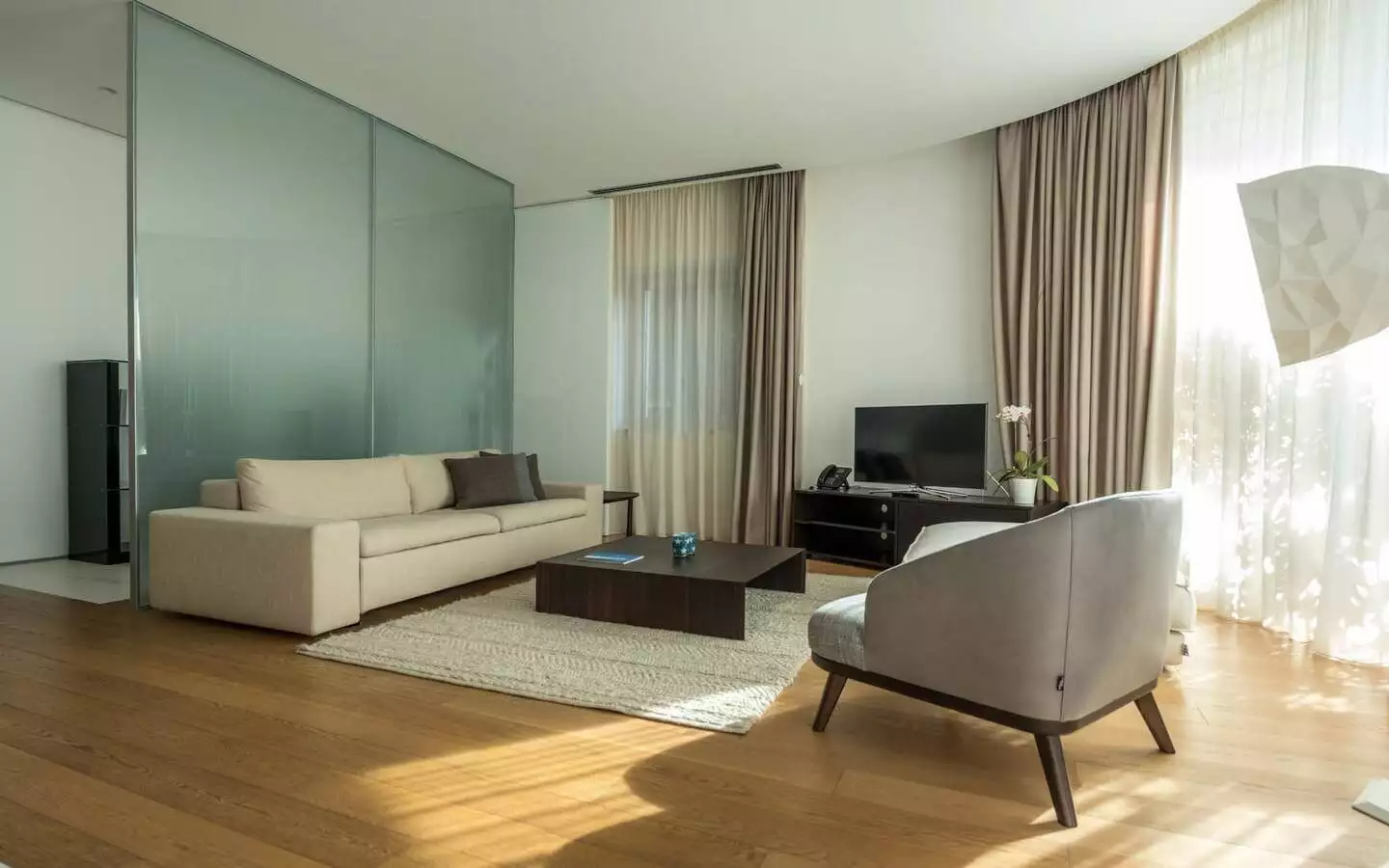 Flat 95m² in Montenegro, Budva. Priced at 995000$ rent photo-4