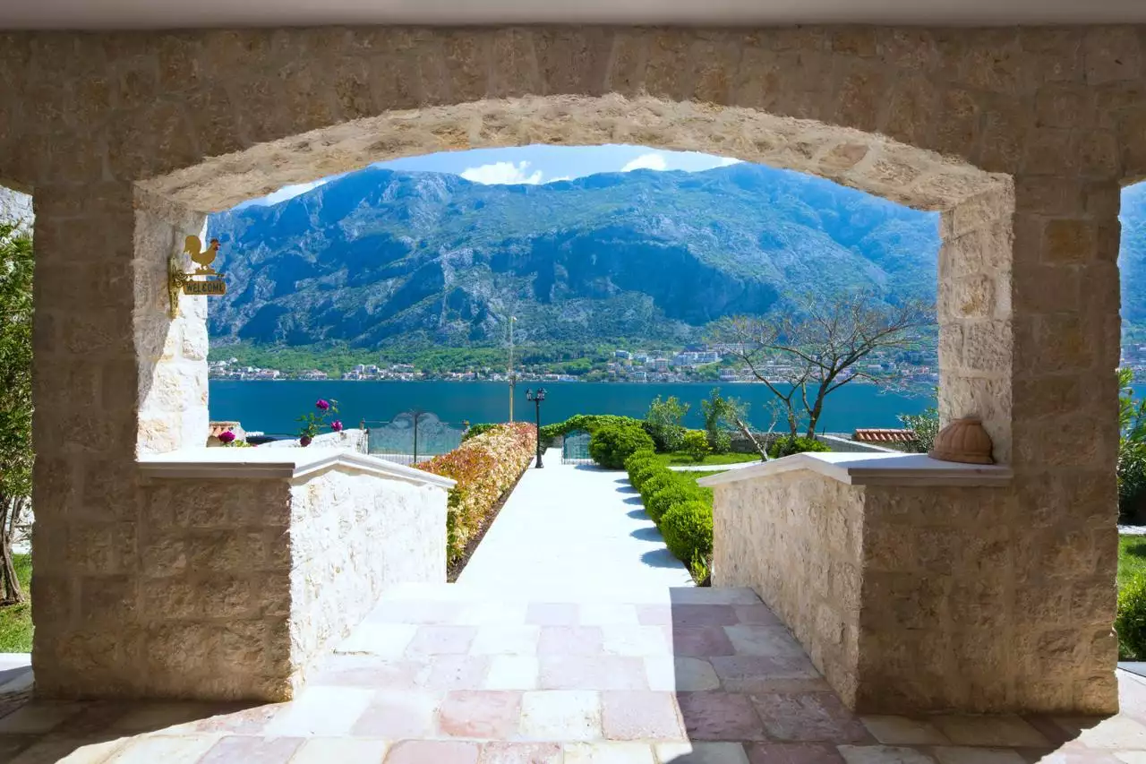 Villa 497m² in Montenegro, Prcanj. Priced at 4200000$ rent photo-13