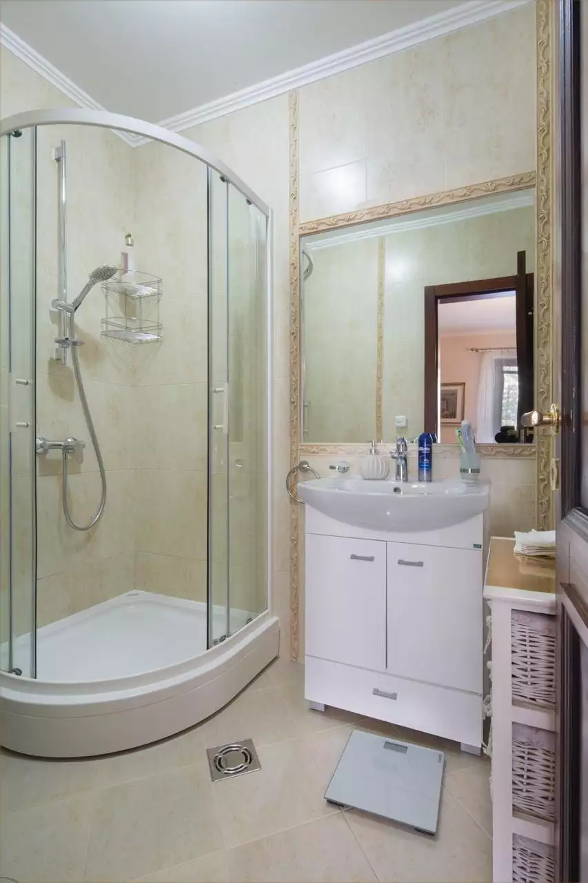 Villa 497m² in Montenegro, Prcanj. Priced at 4200000$ rent photo-37