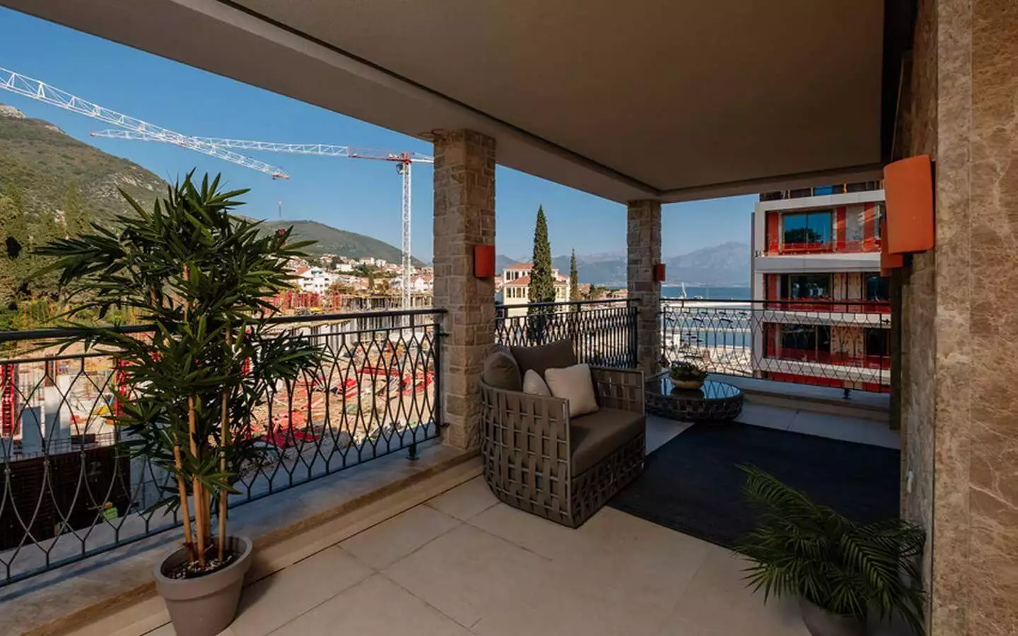 Flat 88m² in Montenegro, Kumbor. Priced at 530000€ rent photo-7